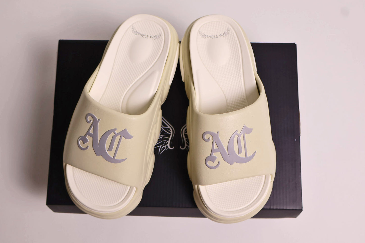 Angels & CO Sandy White Slide